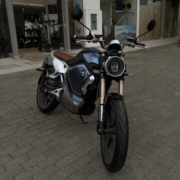 Moto Elétrica Super Soco TC Azul